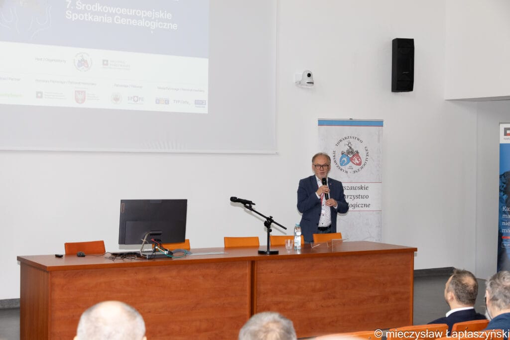 Dyrektor Narodowego Archiwum Cyfrowego Piotr Zawilski 